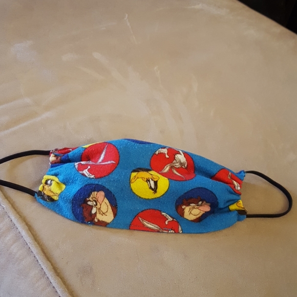 Child's Cartoon Characters Face Mask. - Picture 7 of 7